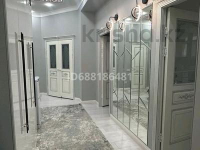 3-бөлмелі пәтер, 100 м², 9/10 қабат, 20-й мкр 26, бағасы: 35 млн 〒 в Актау, 20-й мкр