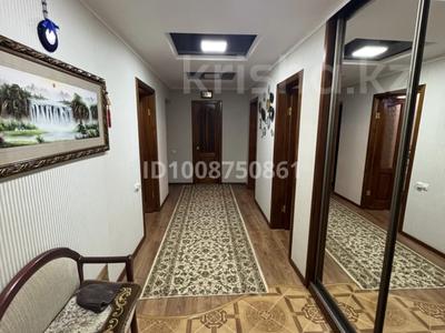 3-комнатная квартира · 106 м² · 4/5 этаж, Кизатова 3 В за 42 млн ₸ в Петропавловске