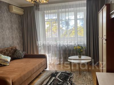 1-комнатная квартира · 42 м² · 5/5 этаж, Карасай-Батыра 153 за 285 000 〒 в Алматы, Алмалинский р-н