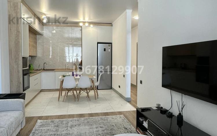 2-комнатная квартира · 72.2 м² · 4/11 этаж, мкр Самал-3 за 700 000 ₸ в Алматы, Медеуский р-н — фото 9