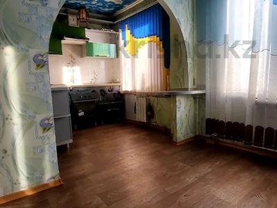 4-комнатная квартира, 60 м², 5/5 этаж, Амурская 14 за 18.9 млн 〒 в Усть-Каменогорске