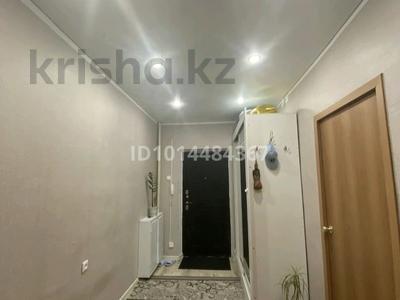 2-бөлмелі пәтер · 60 м² · 6/9 қабат, Ескі аэропорт ш/а., Самал, бағасы: 26 млн ₸ в Уральске, мкр Старый Аэропорт