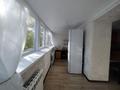 3-бөлмелі пәтер · 65 м² · 3/5 қабат, Абая 65, бағасы: 250 000 ₸ в Петропавловске — фото 7