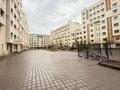 2-комнатная квартира · 93 м² · 8/8 этаж, Кабанбай Батыра 13 за 68 млн ₸ в Астане, Есильский р-н — фото 5
