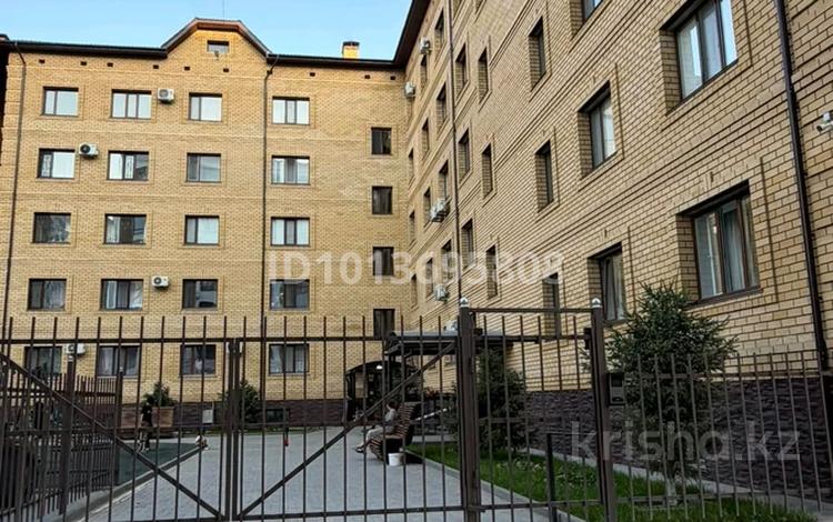 3-комнатная квартира · 83 м² · 4/5 этаж, каркаралинская 19 за 47 млн ₸ в Семее — фото 2