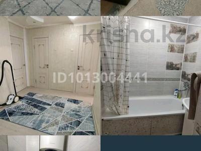 3-комнатная квартира · 63 м² · 4/5 этаж, 4 мкр 6 — 4 школа за 13 млн ₸ в Алге