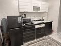 1-комнатная квартира · 40 м² · 1/2 этаж, мкр Геолог, Аккулова за 140 000 ₸ в Атырау — фото 7