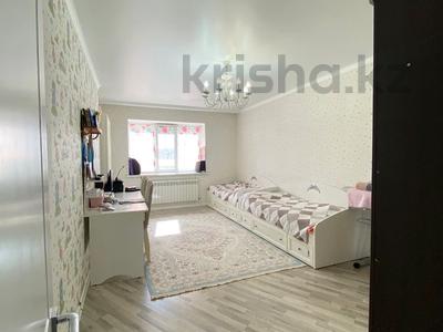 Продажа квартир в Актюбинской обл.: 3-комнатная квартира · 120 м² · 5/5 этаж, мкр. Алтын орда, мкр. Алтын орда тауелсиздик за 37 млн 〒 3-комнатная квартира · 120 м² · 5/5 этаж, мкр. Алтын орда, мкр. Алтын орда тауелсиздик за 37 млн 〒 в Актобе