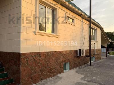 Жеке үй · 6 бөлме · 250 м² · 20 жүзд., Өтенай, Жамбыл 12а, бағасы: 43 млн ₸ в Талдыкоргане