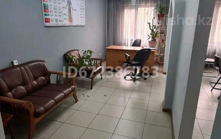 Офисы • 65 м² за 200 000 〒 в Шымкенте, Аль-Фарабийский р-н — фото 2