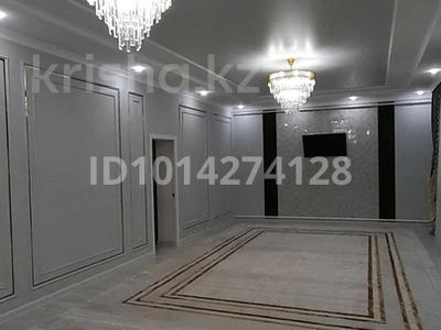 Отдельный дом · 4 комнаты · 180 м² · 10 сот., 22 көше 284 за 27 млн ₸ в Жанаозен