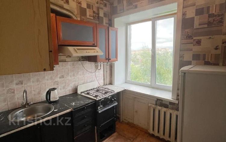 2-бөлмелі пәтер · 44 м² · 4/4 қабат, токсан би, бағасы: 12 млн ₸ в Петропавловске — фото 2