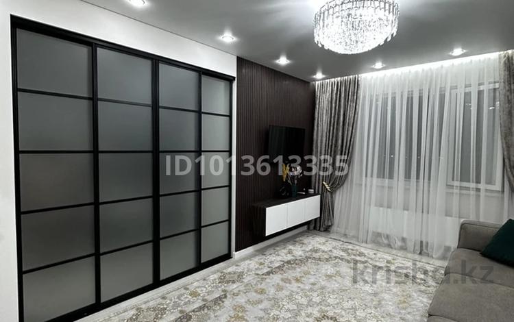 2-комнатная квартира · 60 м² · 10/16 этаж, Абишева 36/12 за 300 000 ₸ в Алматы, Наурызбайский р-н — фото 2