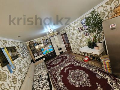 3-бөлмелі пәтер · 84 м² · 6/9 қабат, Нур Актобе — Находится во 2-м мкр, рядом школа #60 и садик Нурсултан, бағасы: 22 млн ₸