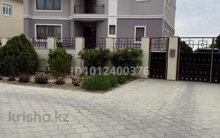 Отдельный дом · 8 комнат · 580.5 м² · 17 сот., 4А мкр за 580 млн ₸ в Актау — фото 7
