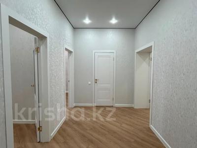 2-бөлмелі пәтер · 70 м² · 4/9 қабат, Алтын орда ш/а. 2, бағасы: 35 млн ₸ в Актобе, мкр. Алтын орда