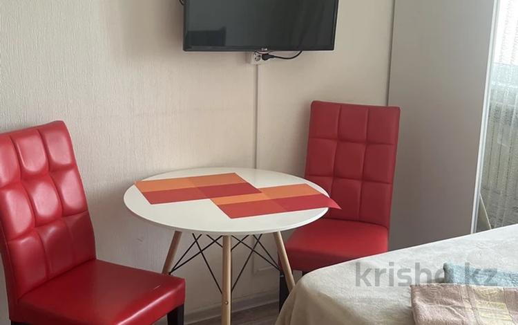 1-бөлмелі пәтер · 20 м² · 7/9 қабат, Казыбек би 125 — Досмухамедова, бағасы: 13 000 ₸ в Алматы, Алмалинский р-н — фото 2