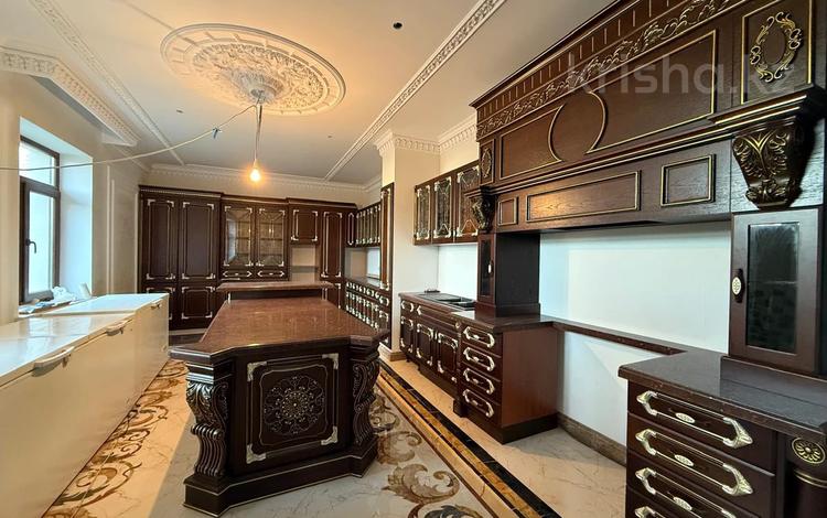 Отдельный дом · 10 комнат · 1341 м² · 52 сот., Мугалжар за 2 млрд 〒 в Астане, Есильский р-н — фото 2