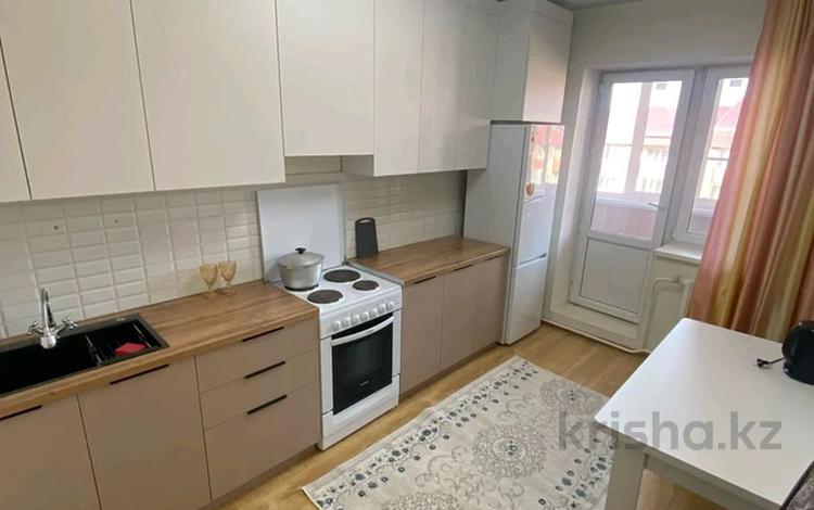 1-комнатная квартира · 41 м² · 4/5 этаж, Есенберлина 4/2 — Ресторан Хан сарайы ресторан за 12 000 ₸ в Усть-Каменогорске — фото 2