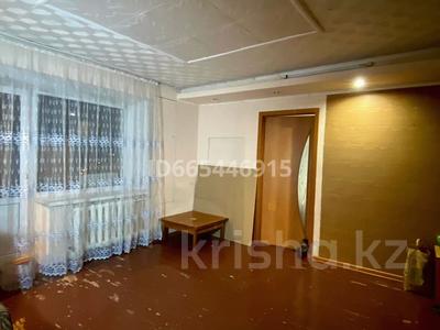 3-бөлмелі пәтер, 60 м², 9/9 қабат, 7микрорайон 18 — Амангельды,металлургов, бағасы: 10 млн 〒 в Темиртау