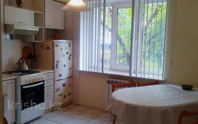 2-комнатная квартира · 55 м² · 2/5 этаж, Абая — Жарокова за 230 000 ₸ в Алматы, Алмалинский р-н — фото 3