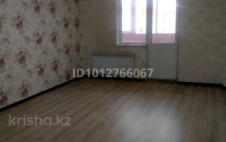 2-бөлмелі пәтер · 89.2 м² · 10/12 қабат, Толе би 273/4, бағасы: 45.5 млн ₸ в Алматы, Алмалинский р-н — фото 2