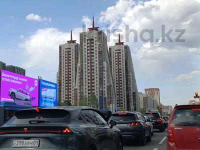 3-бөлмелі пәтер · 99 м² · 2/23 қабат, Момышулы 7, бағасы: 33 млн ₸ в Астане, Алматы р-н