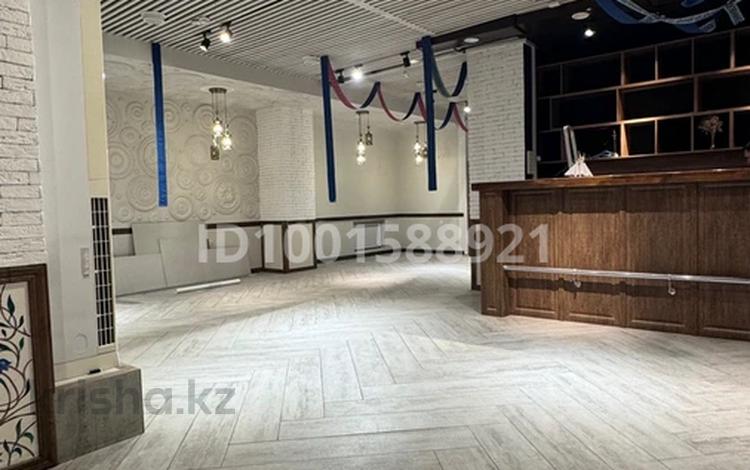 Свободное назначение · 180 м² за 180 млн ₸ в Астане, Есильский р-н — фото 10