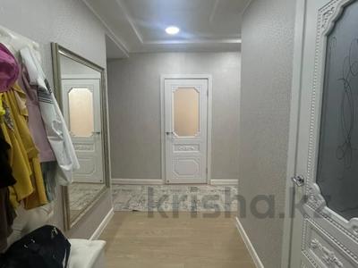 2-бөлмелі пәтер · 83 м² · 2/5 қабат, мкр. Алтын орда, бағасы: 25.5 млн ₸ в Актобе