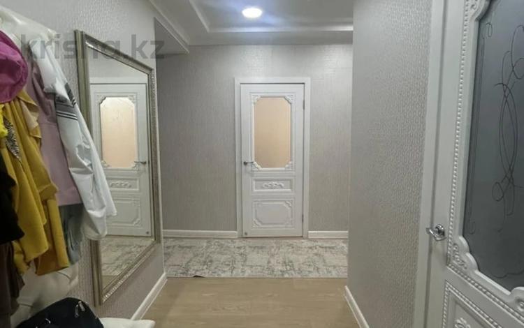 2-бөлмелі пәтер · 83 м² · 2/5 қабат, мкр. Алтын орда, бағасы: 25.5 млн ₸ в Актобе — фото 2