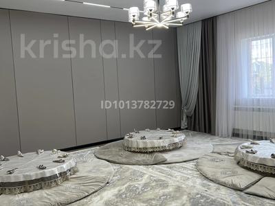 Отдельный дом · 5 комнат · 240 м² · 10 сот., СК Теренсай 390 — СК Сарбаз за 58 млн ₸ в Актобе, жилой массив Кирпичный