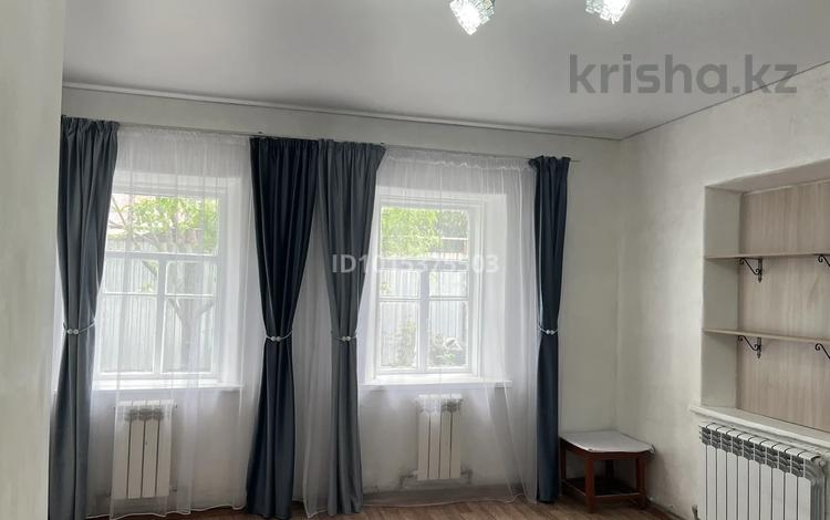 2-бөлмелі пәтер · 50 м² · 1/1 қабат, Краснооктябрьская — 24 поликлиника, бағасы: 170 000 ₸ в Алматы, Турксибский р-н — фото 12