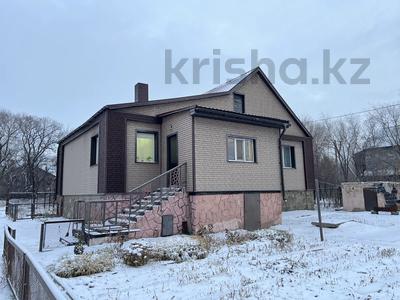 Отдельный дом · 4 комнаты · 160 м² · 12 сот., Майкудук, Мкр Шахтёрский 54 за 42 млн 〒 в Караганде, Алихана Бокейханова р-н