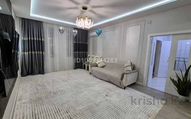 4-бөлмелі пәтер · 90 м² · 4/4 қабат, 17-й микрорайон, 17-й микрорайон 27 — Еримбетова 27, бағасы: 37 млн ₸ в Шымкенте, Аль-Фарабийский р-н — фото 2