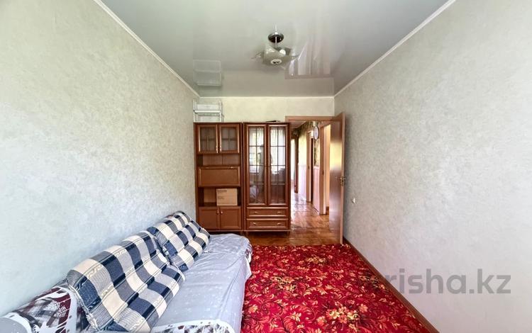 3-комнатная квартира · 61 м² · 4/4 этаж, мкр №3 — Хабарласыңыздар за 33 млн ₸ в Алматы, Ауэзовский р-н — фото 8