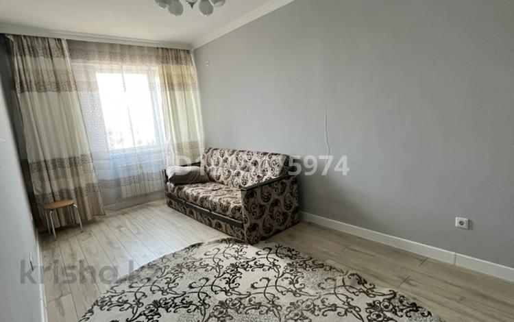 2-комнатная квартира · 50 м² · 3/10 этаж, Туран за 300 000 ₸ в Астане, Есильский р-н — фото 2