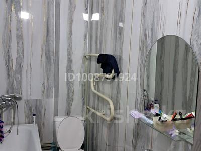 1-бөлмелі пәтер · 44.1 м² · 4/4 қабат, Машиностроителей 12, бағасы: 11 млн ₸ в Усть-Каменогорске, Ульбинский