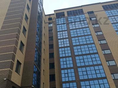 2-комнатная квартира · 72.8 м² · 3/10 этаж, Островского 33 за ~ 24 млн 〒 в Кокшетау