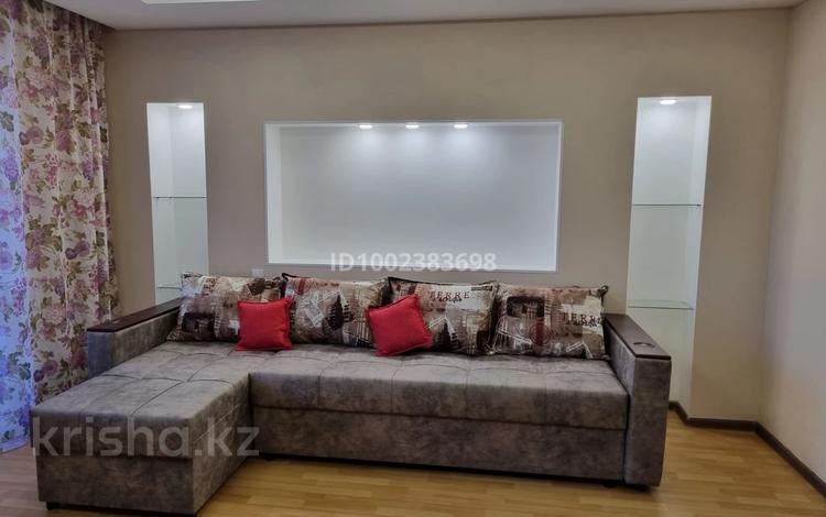 1-комнатная квартира · 42 м² · 3/9 этаж, мкр Юго-Восток, Мкр Степной 1 7/45 за 150 000 〒 в Караганде, Казыбек би р-н — фото 2