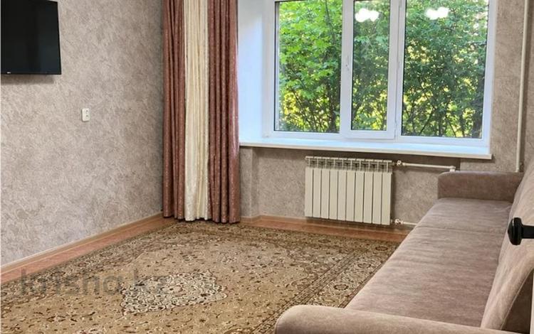 3-комнатная квартира · 66.5 м² · 1/5 этаж, Майкудук, 18й микрорайон за 13 млн ₸ в Караганде, Алихана Бокейханова р-н — фото 2