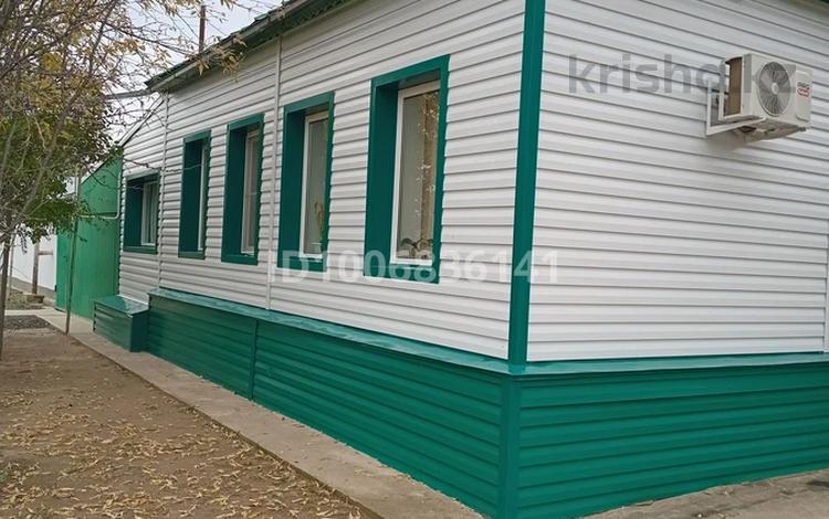 Отдельный дом · 4 комнаты · 80 м² · 3.6 сот., Жексенбаева — Жумагалиева и Жексенбаева за 22 млн 〒 в Уральске — фото 2