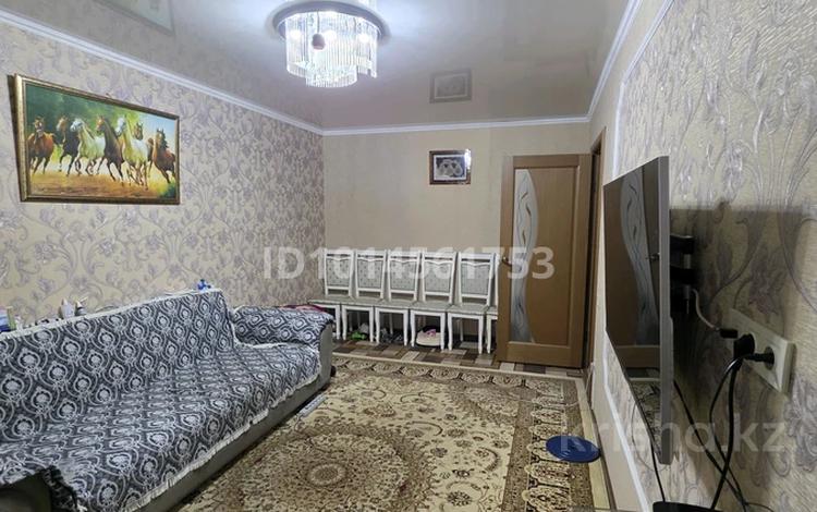 2-комнатная квартира · 49 м² · 1/5 этаж, мкр Шанхай, Рыскулова 18 за 14.2 млн ₸ в Актобе — фото 2