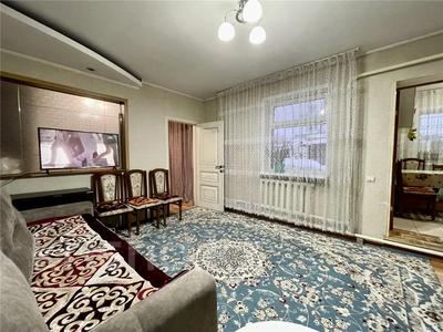 Продажа домов и дачи в Карагандинской обл.: Часть дома · 3 комнаты · 55.7 м² · 3 сот., мкр Новый Город, ул. Липецкая 7 за 12.8 млн 〒 Часть дома · 3 комнаты · 55.7 м² · 3 сот., мкр Новый Город, ул. Липецкая 7 за 12.8 млн 〒 в Караганде, Казыбек би р-н