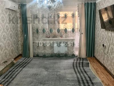 3-комнатная квартира · 64 м² · 4/5 этаж, мкр Шанхай 4/1 за 17 млн ₸ в Актобе