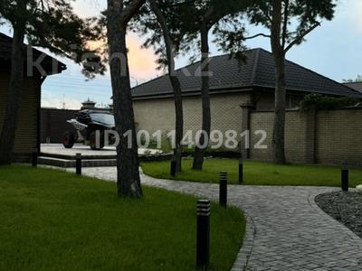 Жеке үй · 6 бөлме · 200 м² · 10 сот., Кизатова, бағасы: 280 млн 〒 в Петропавловске