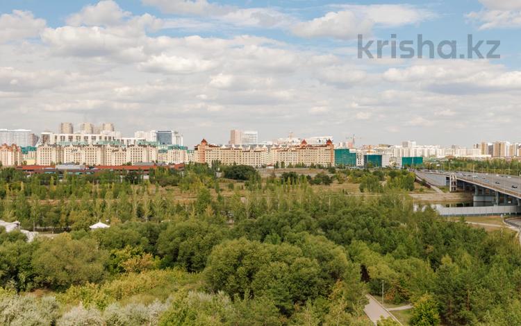 3-комнатная квартира · 110.4 м² · 8/9 этаж, Аль-Фараби 1 — С видом на Президентский парк за 145 млн ₸ в Астане, Есильский р-н — фото 2