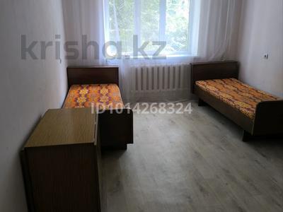 2-комнатная квартира · 67 м² · 2/5 этаж, мкр Таугуль-1 58 за 300 000 ₸ в Алматы, Ауэзовский р-н