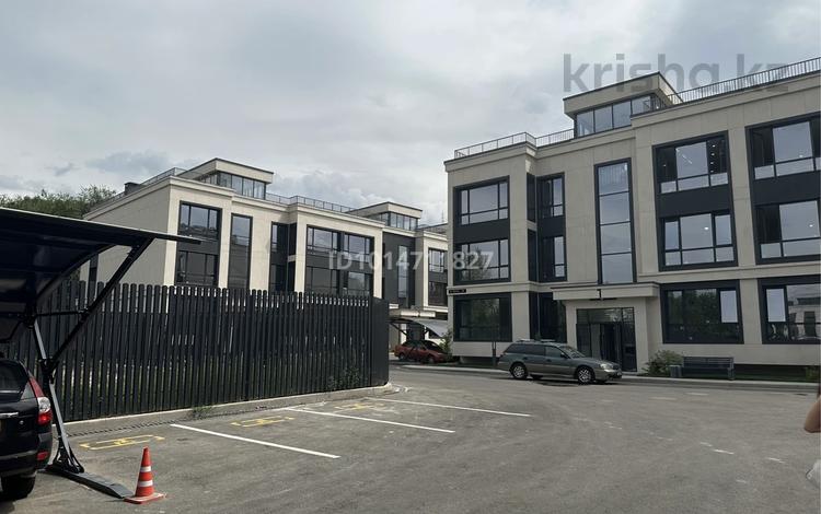 2-комнатная квартира · 57 м² · 2/3 этаж, мкр Ерменсай, ул. Жаксылыка Ушкемпирова 31 за 55 млн ₸ в Алматы, Бостандыкский р-н — фото 12