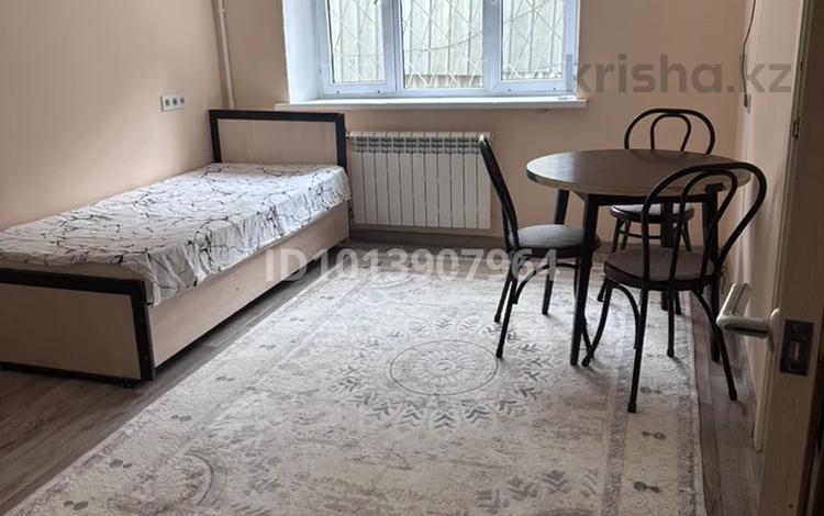 2-бөлмелі пәтер · 33 м² · 2/4 қабат, Серкебаева — Тимирязева уг.Серкебаева, бағасы: 300 000 ₸ в Алматы, Бостандыкский р-н — фото 2