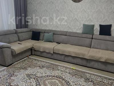 4-бөлмелі пәтер · 100 м² · 2/10 қабат, Керей, Жәнібек хандар — Пересечение Ханов Керея и Жанибека и Мангилик Ел, бағасы: ~ 67 млн ₸ в Астане, Есильский р-н